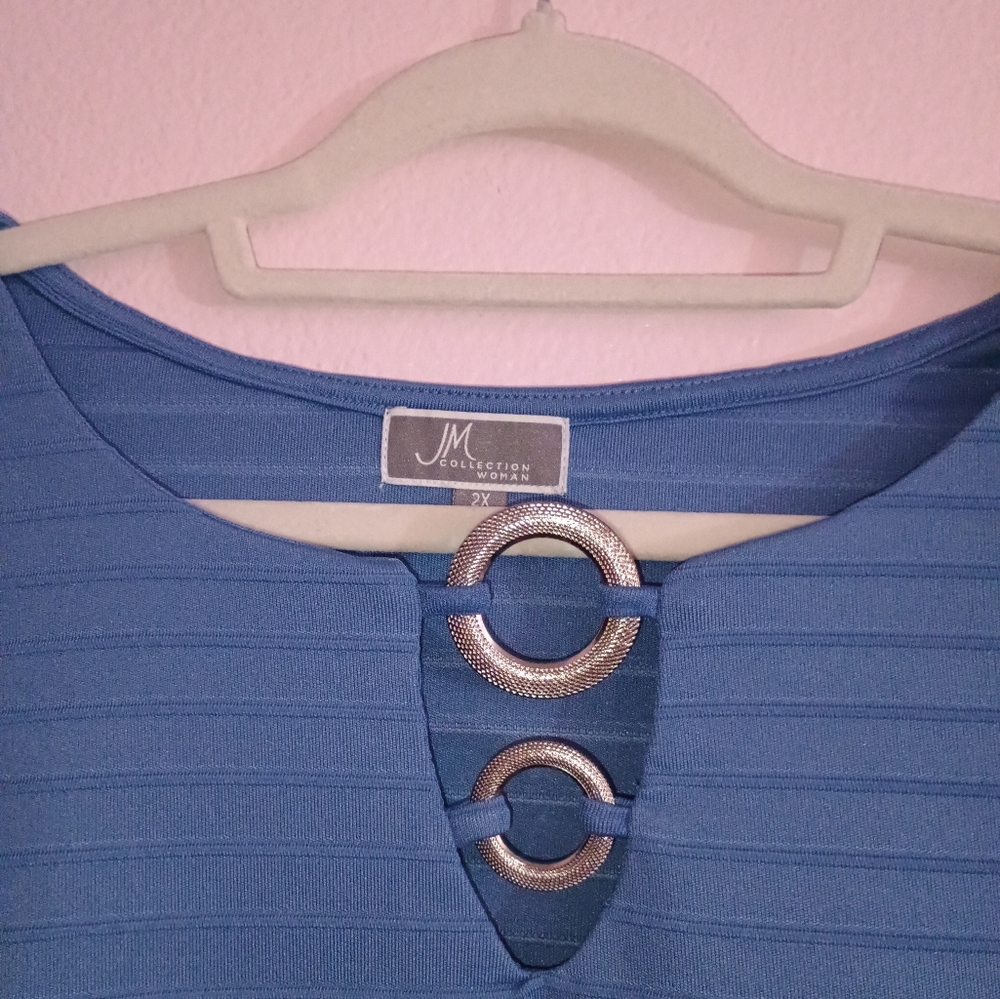 JM Collection Blue Ribbed Top with Silver Ring Accents - Picture 2 of 3